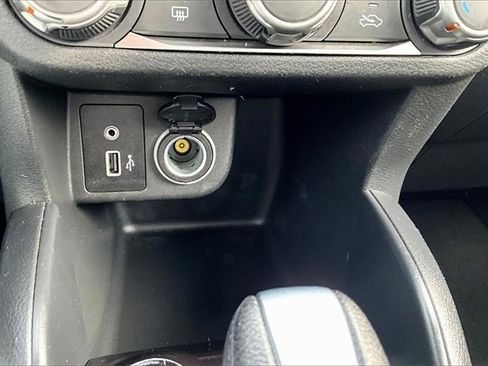 Used 2022 Nissan Kicks S w/ Interior Electronics Package image 24