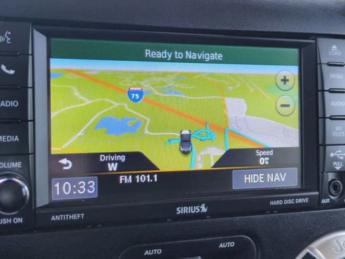 Used 2018 Jeep Wrangler Unlimited Sahara w/ Connectivity Group AWD/4WD image 19