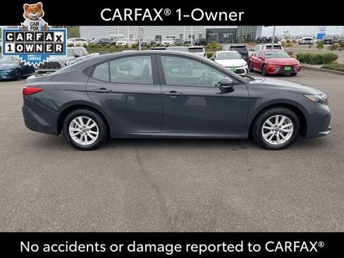 Used 2025 Toyota Camry LE AWD/4WD image 5