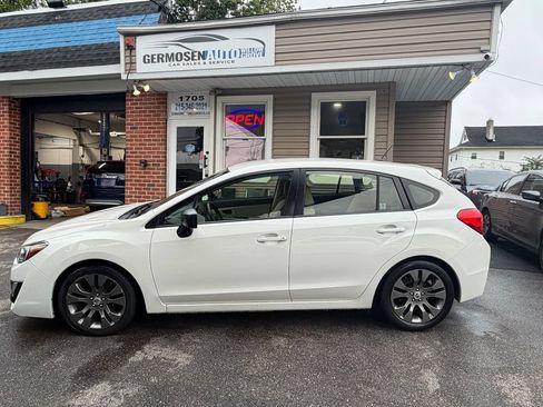 Used 2016 Subaru Impreza 2.0i AWD/4WD image 2