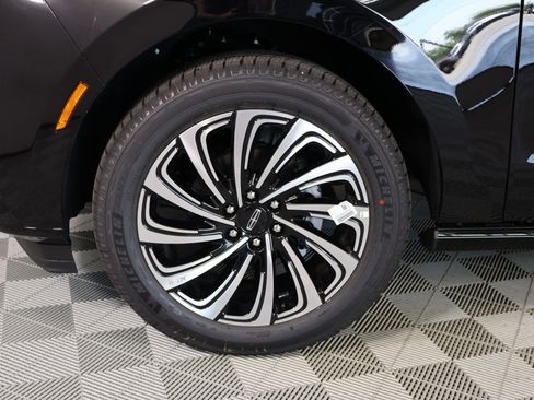 New 2026 Lincoln Navigator Black Label AWD/4WD image 18