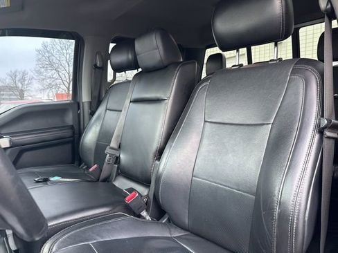 Used 2017 Ford F150 Lariat image 29
