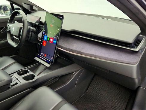 Used 2023 Fisker Ocean One image 22