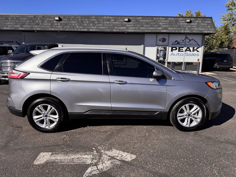 Used 2020 Ford Edge SEL FWD image 8