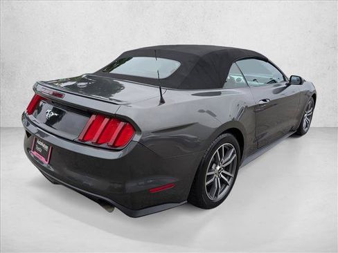 Used 2017 Ford Mustang Premium RWD image 5