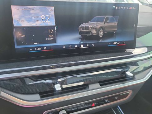 Used 2026 BMW X7 xDrive40i w/ Executive Package AWD/4WD image 27