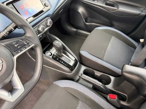 Used 2025 Nissan Versa SV image 41