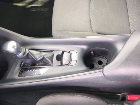 Used 2020 Toyota C-HR LE image 15