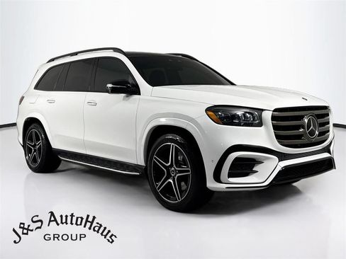 Used 2024 Mercedes-Benz GLS 450 4MATIC w/ AMG Line Exterior image 1