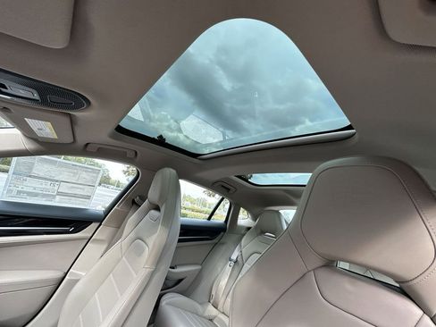 New 2026 Porsche Panamera image 18