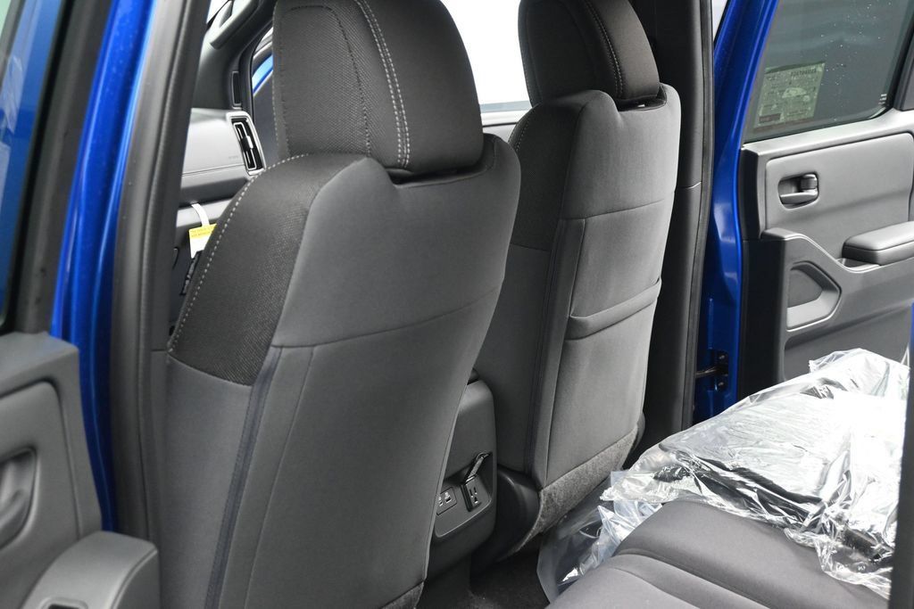 New 2026 Nissan Frontier SV w/ SV Convenience Package AWD/4WD image 17