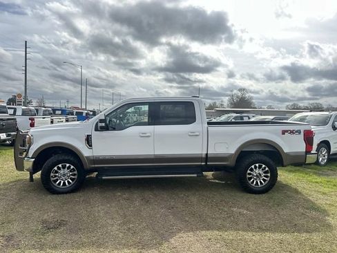 Used 2021 Ford F250 Lariat w/ Lariat Value Package image 11