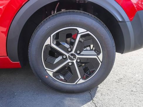 New 2026 Kia Niro LX FWD image 28