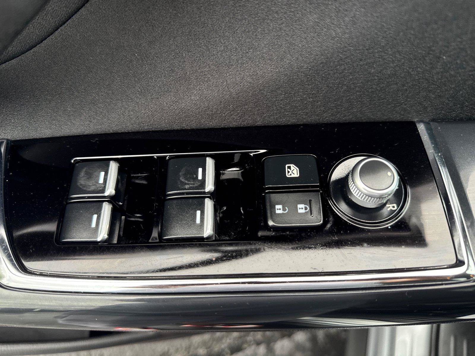 Used 2019 MAZDA CX-9 Sport AWD/4WD image 11
