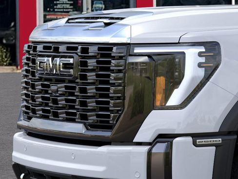 New 2026 GMC Sierra 2500 Denali Ultimate image 13