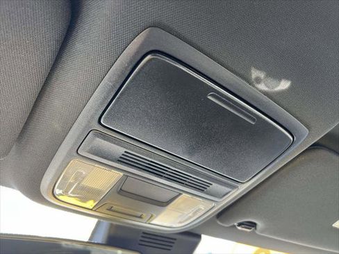 Used 2022 Honda Accord Sport image 32