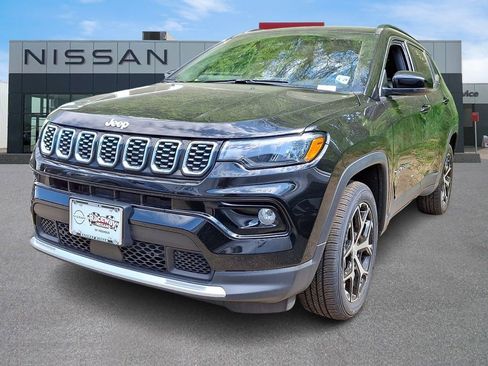 Used 2024 Jeep Compass Limited AWD/4WD image 1