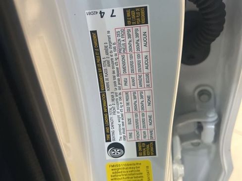 New 2025 Toyota bZ4X AWD image 7