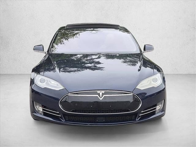 Used 2015 Tesla Model S 85D AWD/4WD image 2