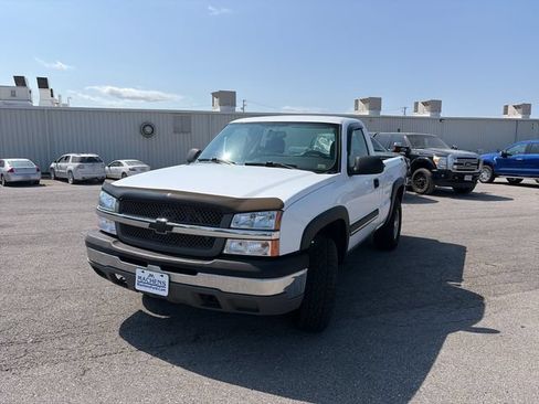 Used 2004 Chevrolet Silverado 1500 4x4 Regular Cab image 1