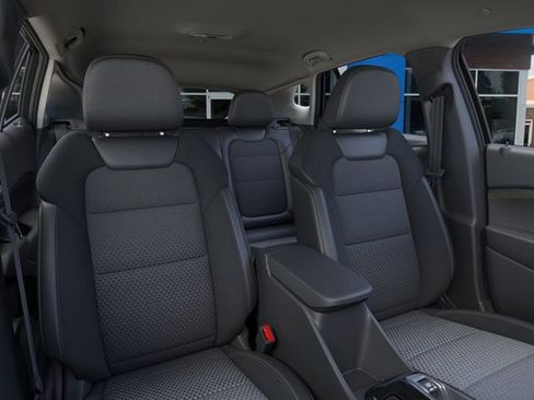 New 2026 Chevrolet Trax LT w/ LT Convenience Package image 16