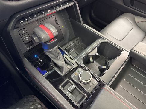 Used 2022 Toyota Tundra TRD Pro AWD/4WD image 31