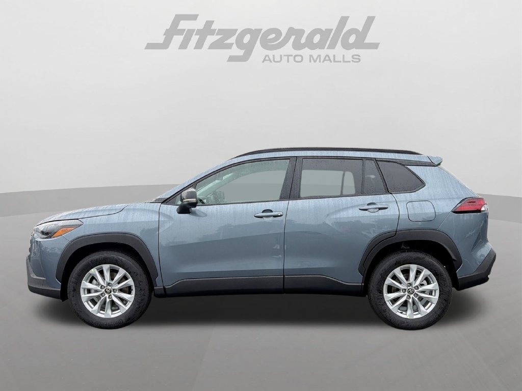 New 2026 Toyota Corolla Cross LE w/ Moonroof Package AWD/4WD image 14