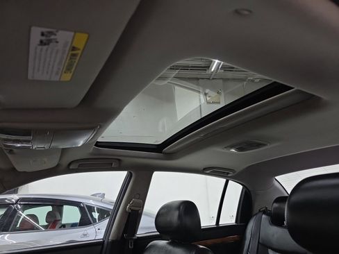 Used 2005 Kia Amanti image 8