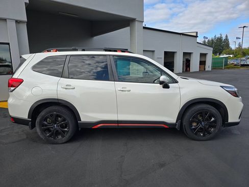 Used 2019 Subaru Forester Sport AWD/4WD image 3