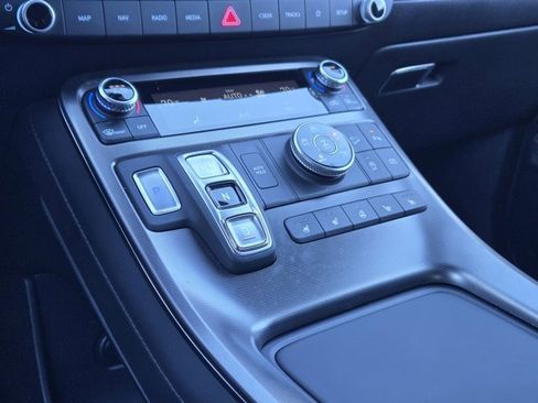 Used 2025 Hyundai Palisade Calligraphy image 19