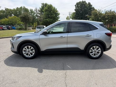 Used 2023 Ford Escape Active FWD image 7