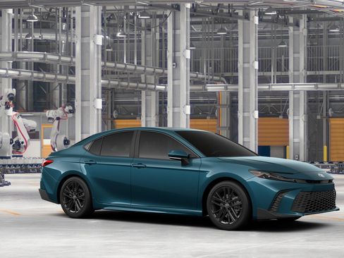 New 2026 Toyota Camry SE image 14