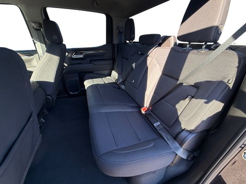 Used 2023 GMC Sierra 1500 Elevation w/ X31 Off-Road Package image 16