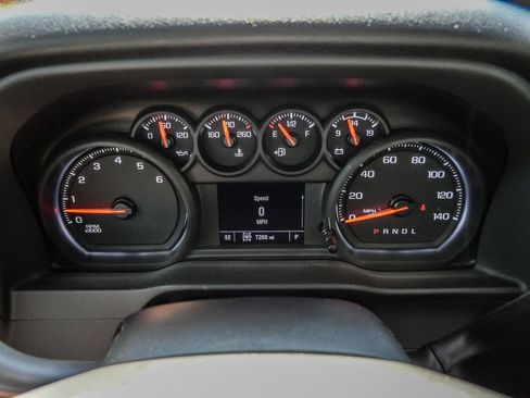 Used 2025 Chevrolet Silverado 2500 Custom w/ Custom Convenience Package AWD/4WD image 33
