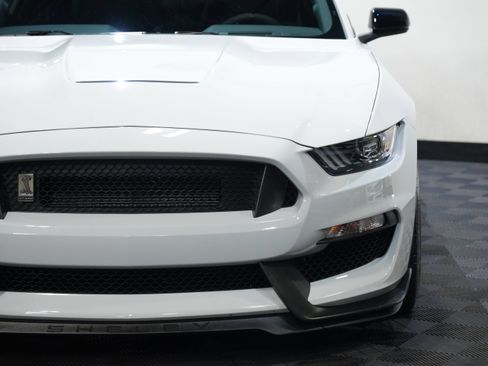 Used 2016 Ford Mustang Shelby GT350 w/ Technology Package RWD image 10