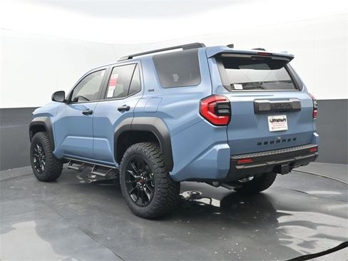 New 2025 Toyota 4Runner SR5 image 3
