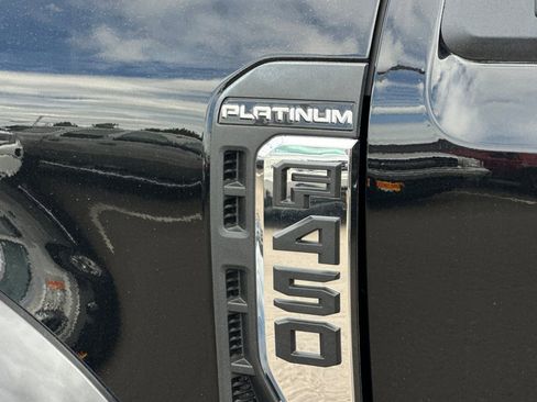 Used 2023 Ford F450 Platinum w/ FX4 Off-Road Package AWD/4WD image 25