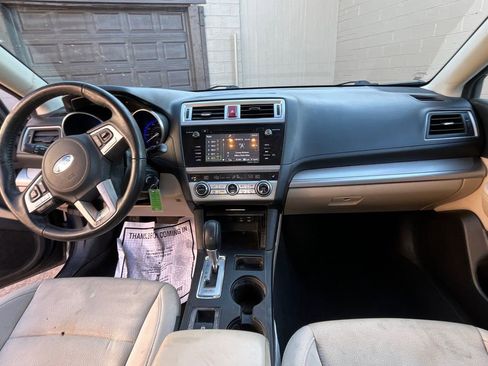 Used 2016 Subaru Legacy 2.5i Premium image 16