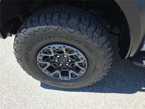 Used 2024 Ford F150 Raptor w/ Equipment Group 803A Raptor R AWD/4WD image 34