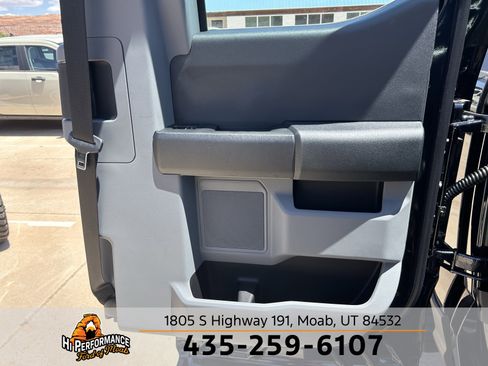 New 2025 Ford F250 XL w/ 360-Degree Camera Package image 39