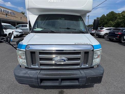 Used 2014 Ford E-450 and Econoline 450 Super Duty w/ Shuttle Bus Prep Package RWD image 19