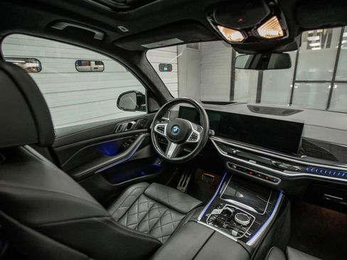 Used 2024 BMW X5 xDrive50e w/ M Sport Package image 15