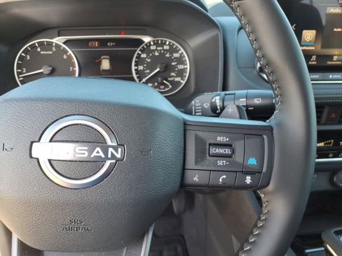 Certified 2026 Nissan Rogue SV FWD image 10