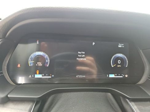 Used 2024 Jeep Grand Cherokee L Limited image 17