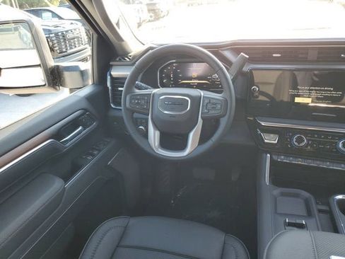 New 2026 GMC Sierra 2500 Denali w/ Denali Reserve Package image 14