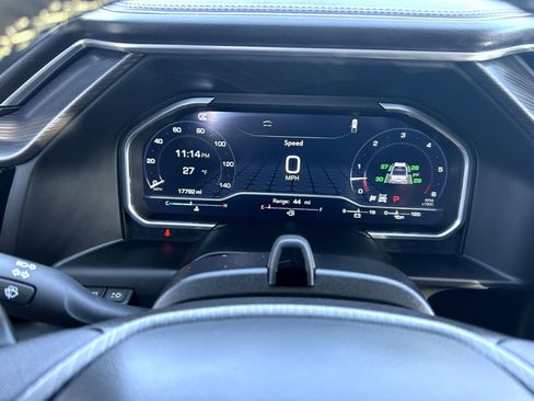 Used 2024 GMC Sierra 1500 Denali Ultimate image 14