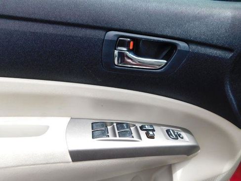 Used 2007 Toyota Prius image 12