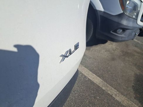 Used 2024 Toyota Grand Highlander XLE image 10