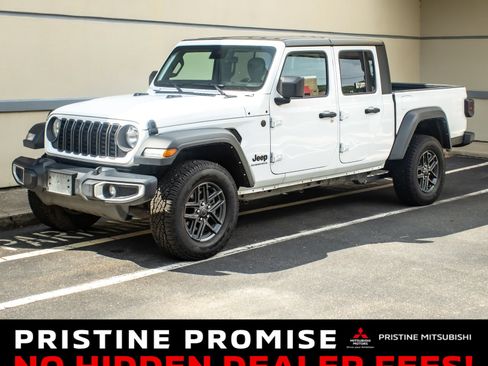 Used 2025 Jeep Gladiator Sport AWD/4WD image 1