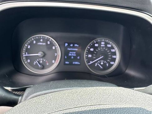 Used 2020 Hyundai Tucson Value AWD/4WD image 16